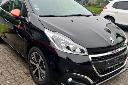 Peugeot 208 39.750 km 11.990 &euro; Ladbergen 49549