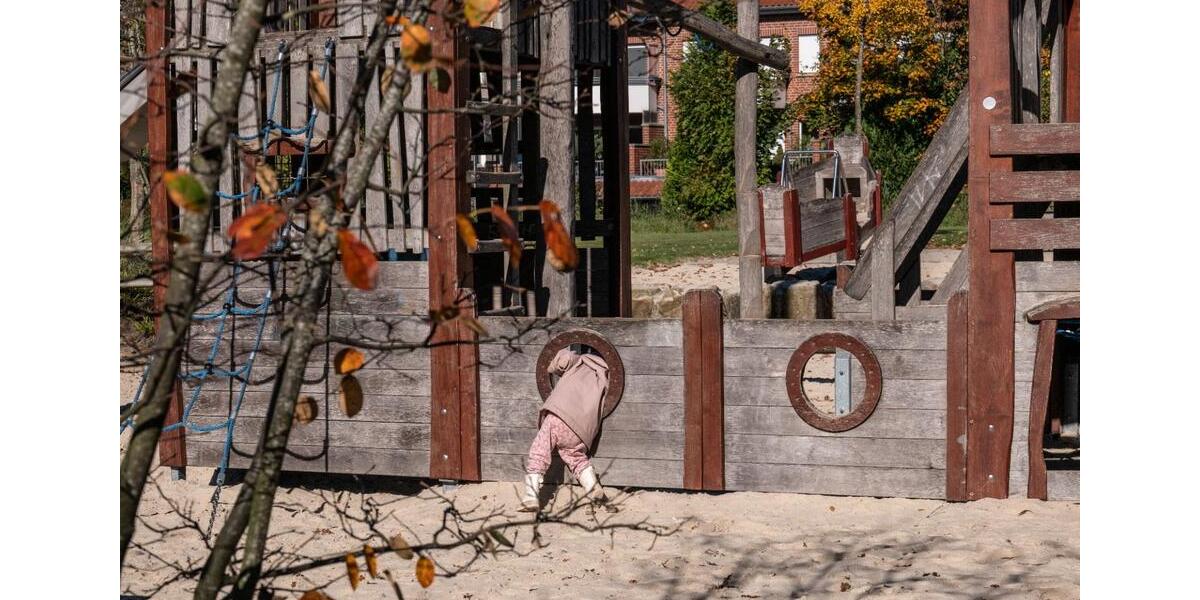 Reihenhaus Ibbenbüren - 5 Zimmer, 181 m&sup2;, 2.252&euro; | Angebot:26254374