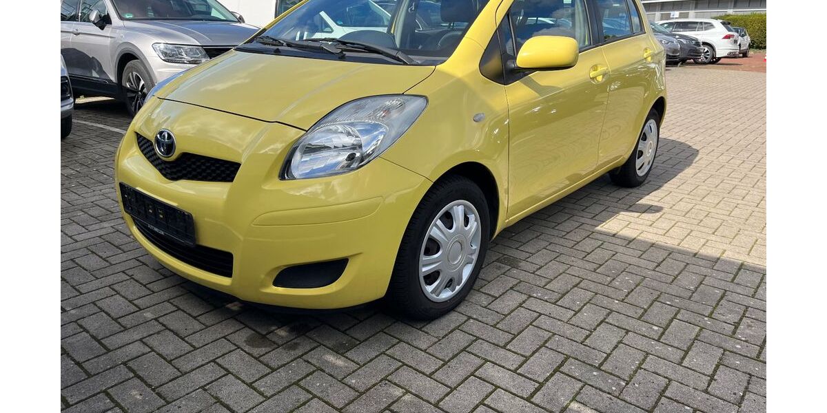 Toyota Yaris 126.000 km 4.650 &euro; Osnabrück 49086
