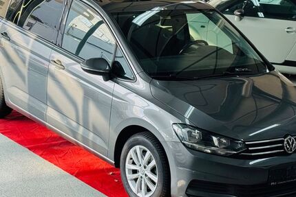 VW Touran 92.350 km 16.950 € Bad Essen 49152