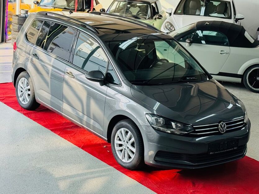 VW Touran 92.350 km 16.950 € Bad Essen 49152