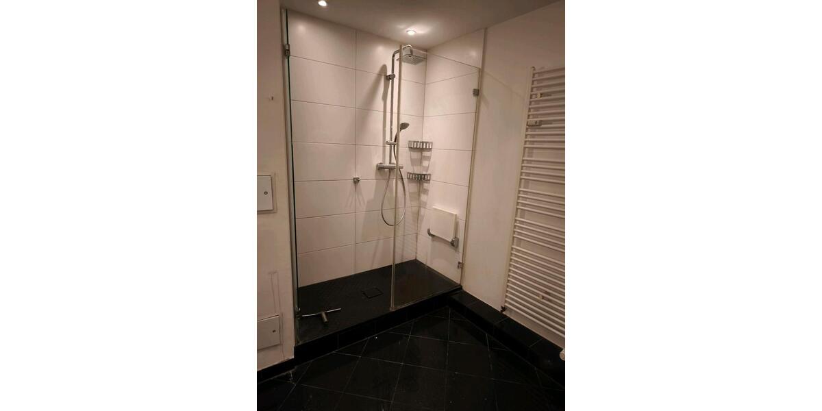 Etagenwohnung Ostercappeln - 8.5 Zimmer, 15 m&sup2;, 215&euro; | Angebot:25342875