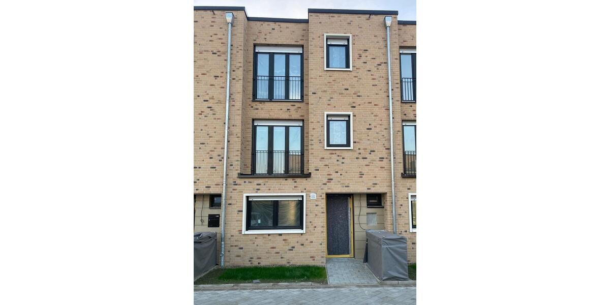 Reihenhaus Osnabrück Hafen - 5 Zimmer, 148 m&sup2;, 1.635&euro; | Angebot:25162978