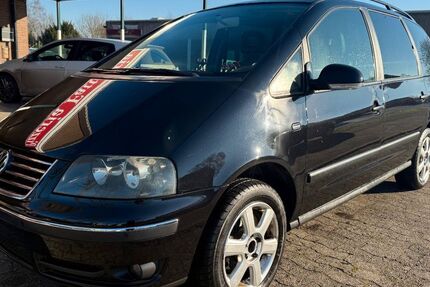 VW Sharan 218.433 km 4.950 € Versmold 33775