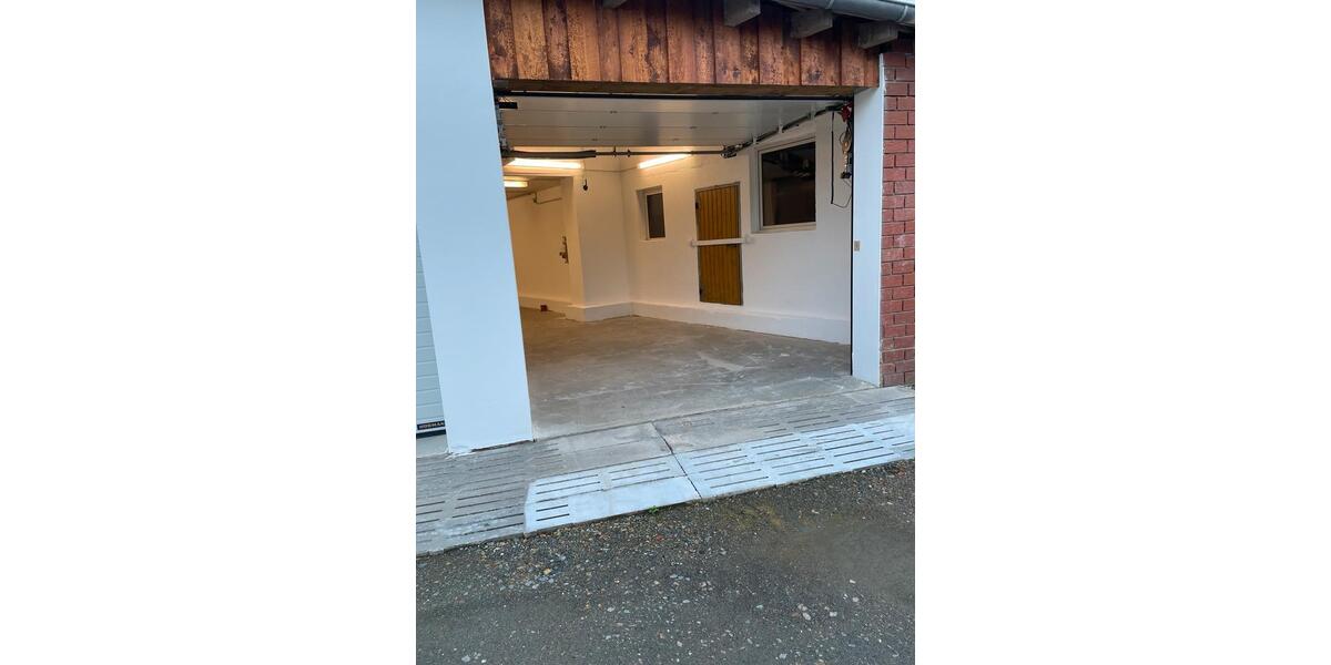 Lagerhalle für Oldtimer zimmer