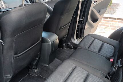 Mazda CX-5 180.000 km 7.900 € Damme 49401