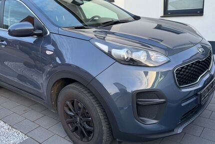 Kia Sportage 94.000 km 12.690 &euro; Lotte 49504