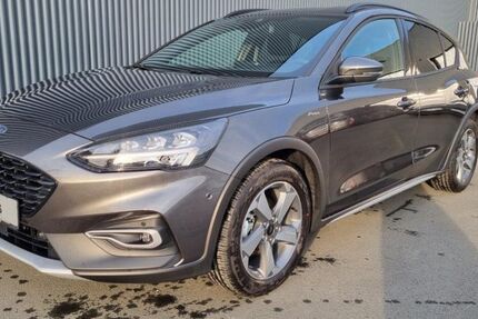 Ford Focus 18.000 km 23.750 € Halle Westfalen 33790