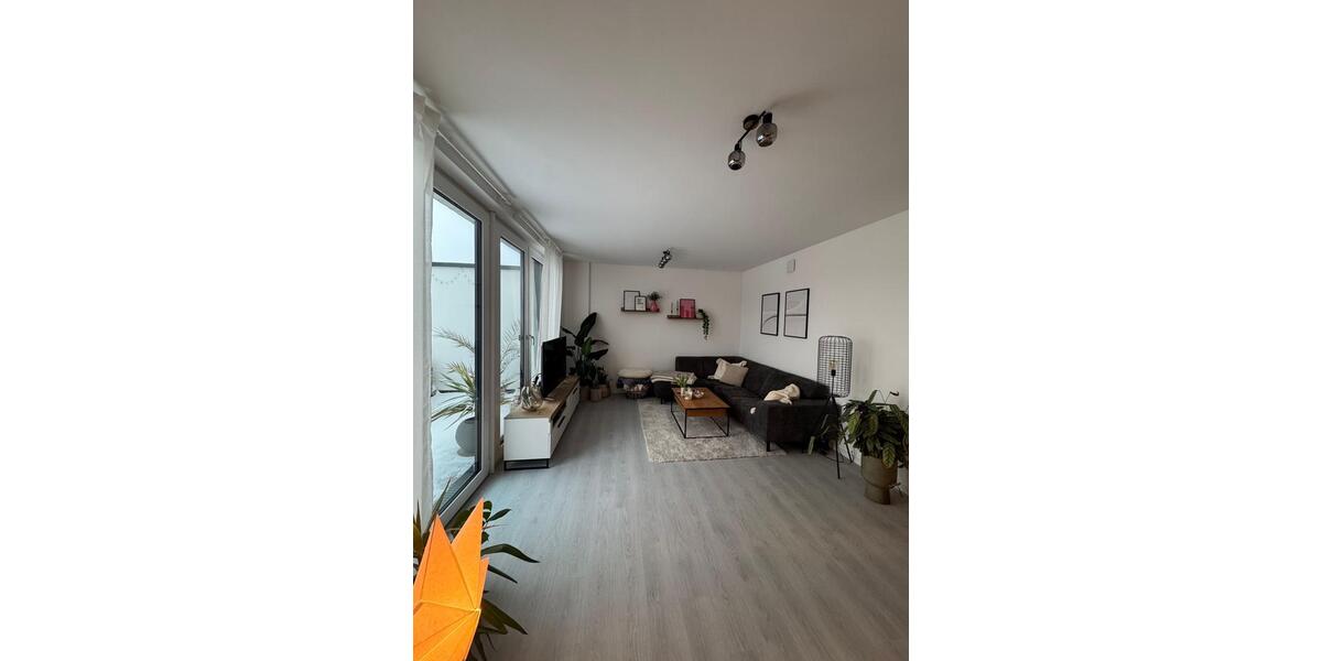 Etagenwohnung Osnabrück Hafen - 2 Zimmer, 80 m&sup2;, 900&euro; | Angebot:24864612