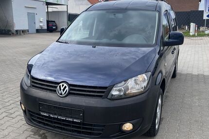 VW Caddy 119.500 km 9.990 &euro; Hilter a.T.W. 49176