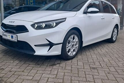 Kia ceed Sportswagon 24.374 km 21.990 &euro; Glandorf 49219