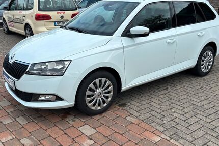Skoda Fabia 133.700 km 10.198 &euro; Versmold 33775