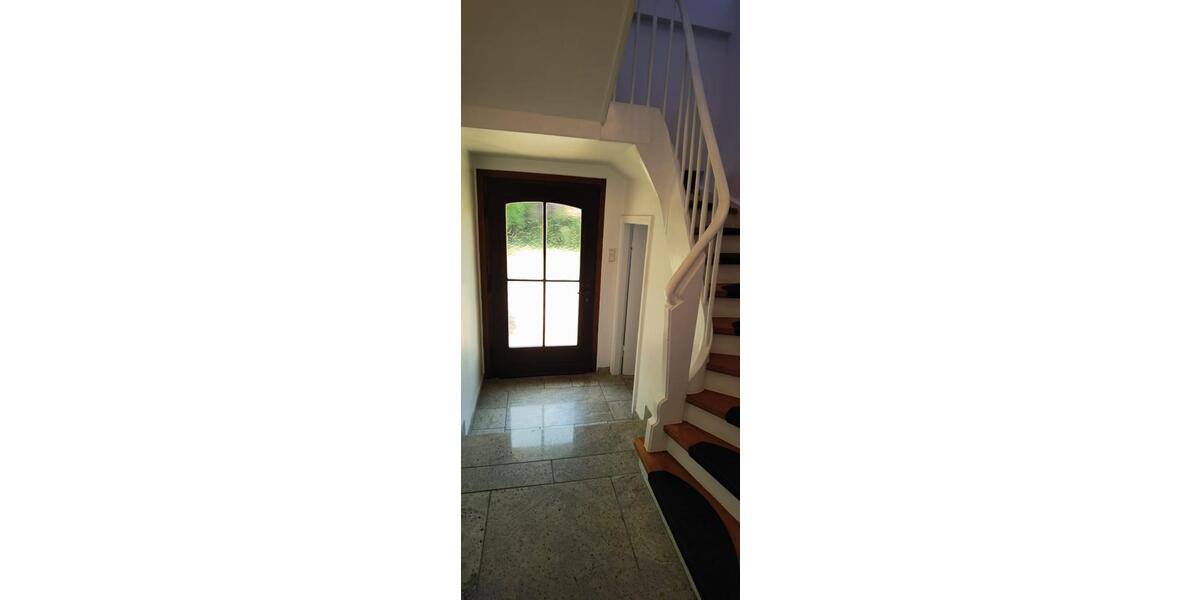 Einfamilienhaus Osnabrück Hellern - 8 Zimmer, 250 m&sup2;, 850.000&euro; | Angebot:26600427