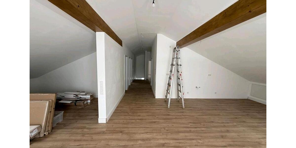 Dachgeschoßwohnung Bad Essen - 4 Zimmer, 125 m&sup2;, 1.300&euro; | Angebot:24681903