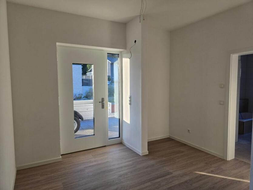 Moderne, großzügige Neubau-Doppelhaushälfte in Ostercappeln