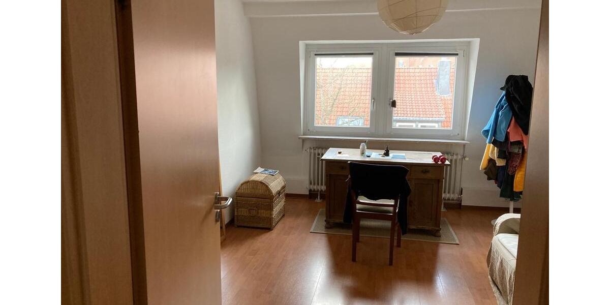 Etagenwohnung Osnabrück Wüste - 4 Zimmer, 110 m&sup2;, 1.200&euro; | Angebot:24847754