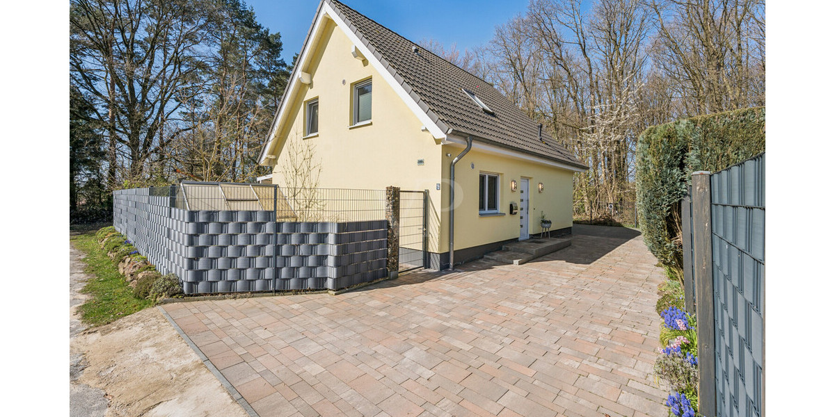 Der Sommer kann kommen- neuwertiges EFH mit naturverbundenem Außenbereich und Poolanlage - Einfamilienhaus Ibbenbüren Ibbenbüren | Angebot:26146995