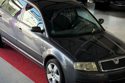 Skoda Superb 232.450 km 2.950 &euro; Bad Essen 49152