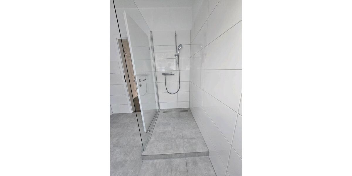 Etagenwohnung Osnabrück Gretesch - 2 Zimmer, 92 m&sup2;, 1.000&euro; | Angebot:25045252