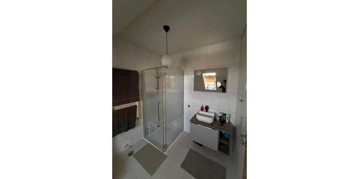 Dachgeschoßwohnung Bad Essen - 3 Zimmer, 100 m&sup2;, 1.080&euro; | Angebot:25423550