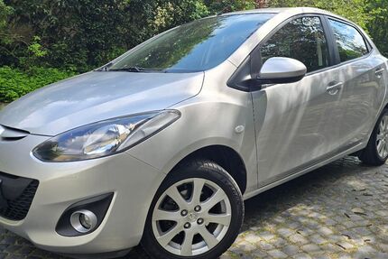 Mazda 2 76.000 km 5.900 &euro; Borgholzhausen 33829