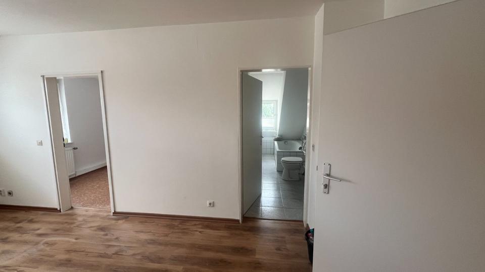 Helle 2 Zimmer Wohnung, neue Dusche, Einbauküche, 56qm Osnabrück zimmer