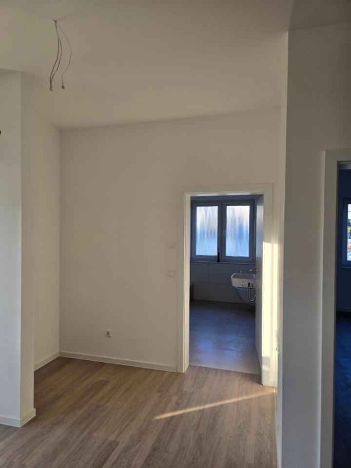 Moderne, großzügige Neubau-Doppelhaushälfte in Ostercappeln