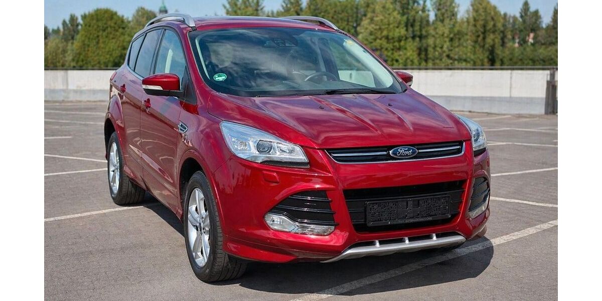 Ford Kuga 175.841 km 10.490 &euro; Melle 49324