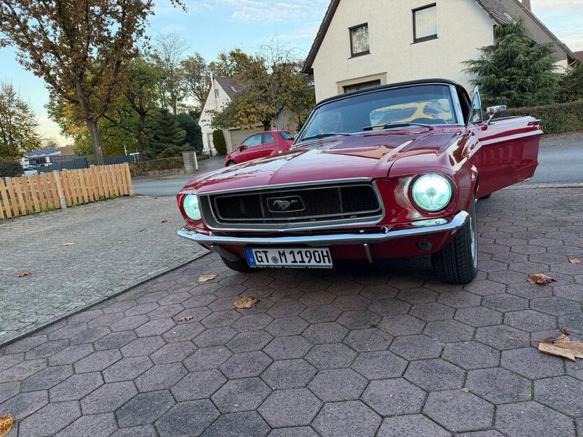 Ford Mustang 66.000 km 68.000 € Werther 33824