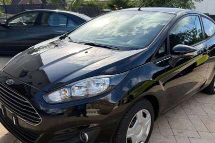 Ford Fiesta 186.213 km 2.450 &euro; Versmold 33775