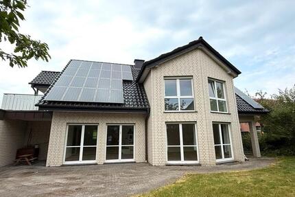 Haus Wallenhorst - 11 Zimmer, 181 m&sup2;, 598.000&euro; | Angebot:27120566