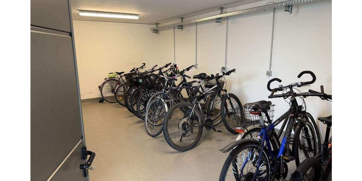 In bester Lage am Sonnenhügel - offene Besichtigung - neuwertige, barrierefreie 3 Zimmer-ETW für Jung und Alt mit Terrasse und Aufzug 3 zimmer