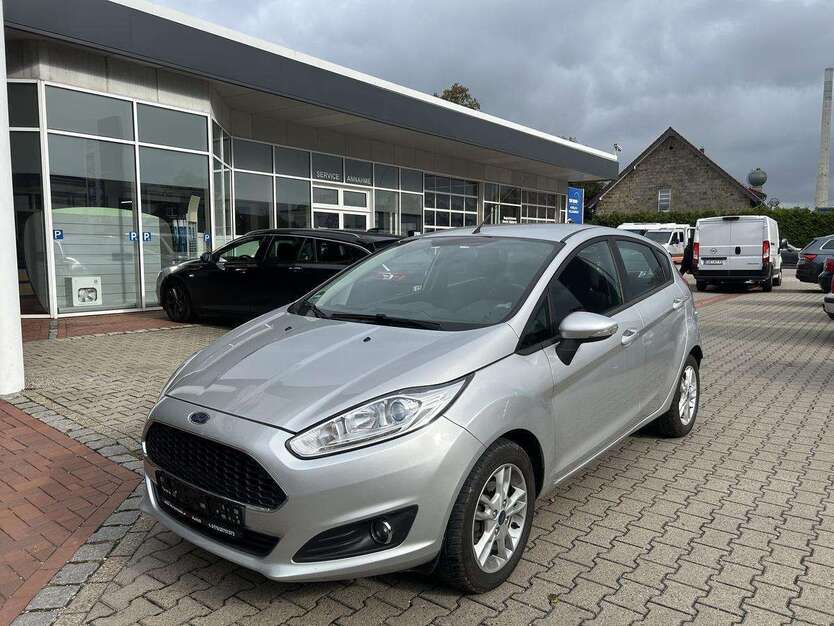 Ford Fiesta 96.000 km 9.990 € Ibbenbüren 49477