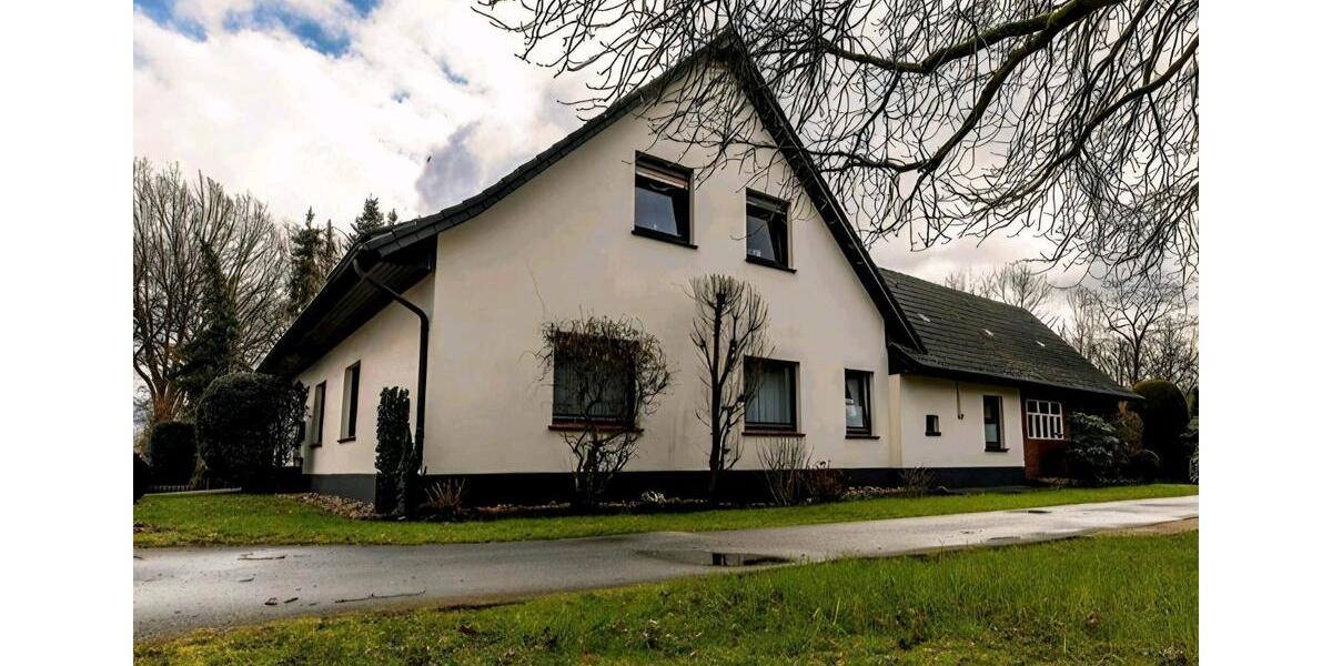 Einfamilienhaus Bramsche - 9 Zimmer, 250 m&sup2;, 399.000&euro; | Angebot:25137441