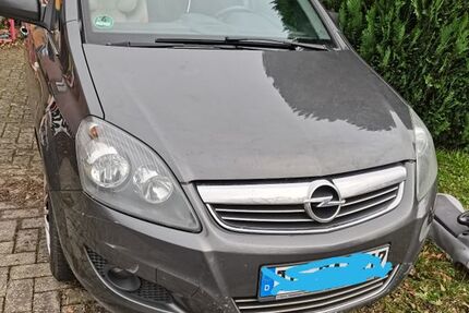 Opel Zafira 198.500 km 2.390 &euro; Lotte 49504