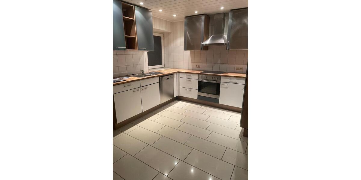Dachgeschoßwohnung Ibbenbüren - 3 Zimmer, 104 m&sup2;, 1.050&euro; | Angebot:26573017
