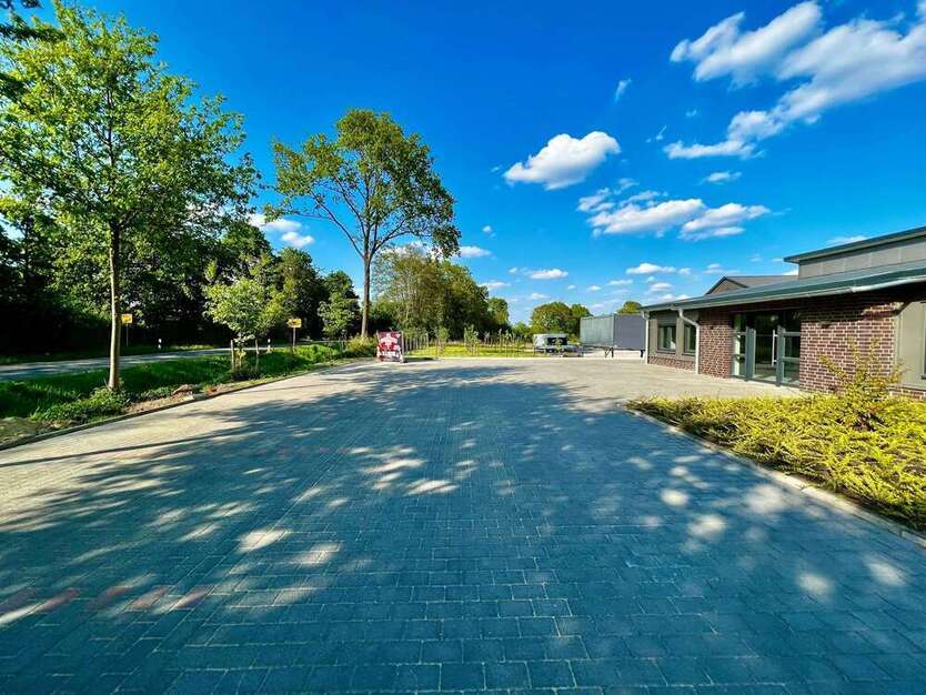 Halle in Eggermühlen 1.500 € 181.75 m²