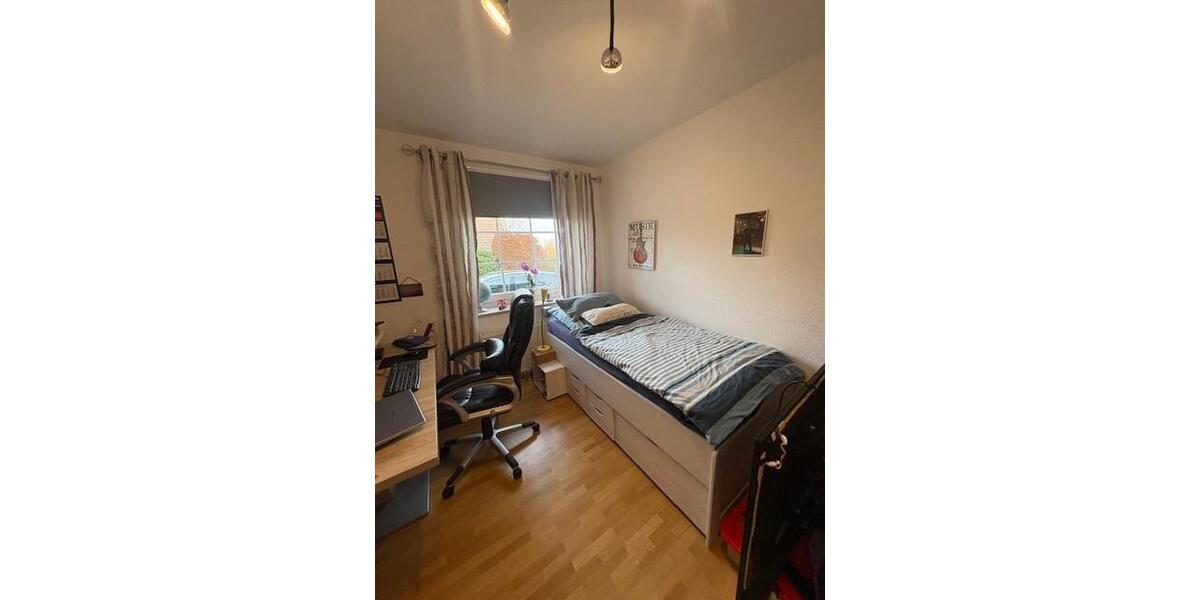 Erdgeschoßwohnung Bad Essen - 5 Zimmer, 135 m&sup2;, 1.250&euro; | Angebot:24740761