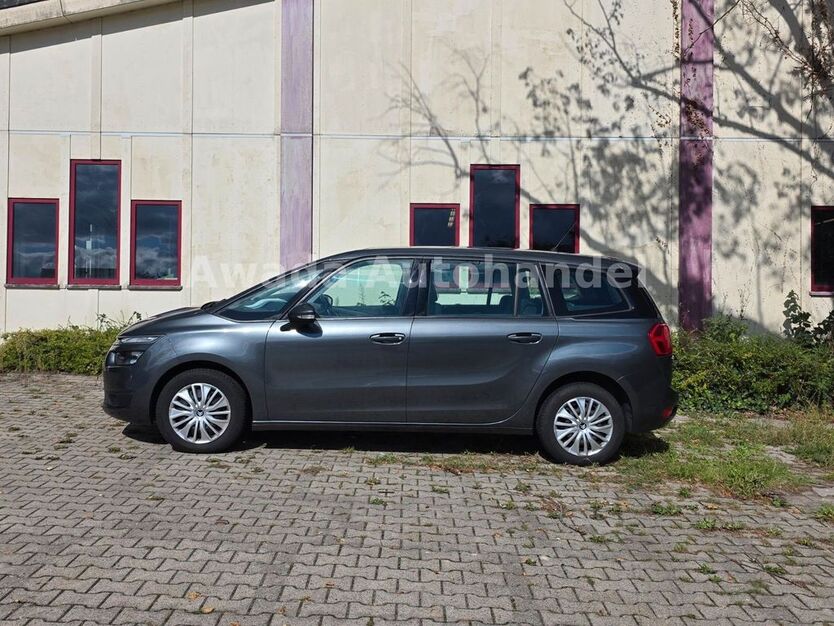 Citroen Grand C4 Picasso / SpaceTourer 115.709 km 7.777 € Ankum 49577
