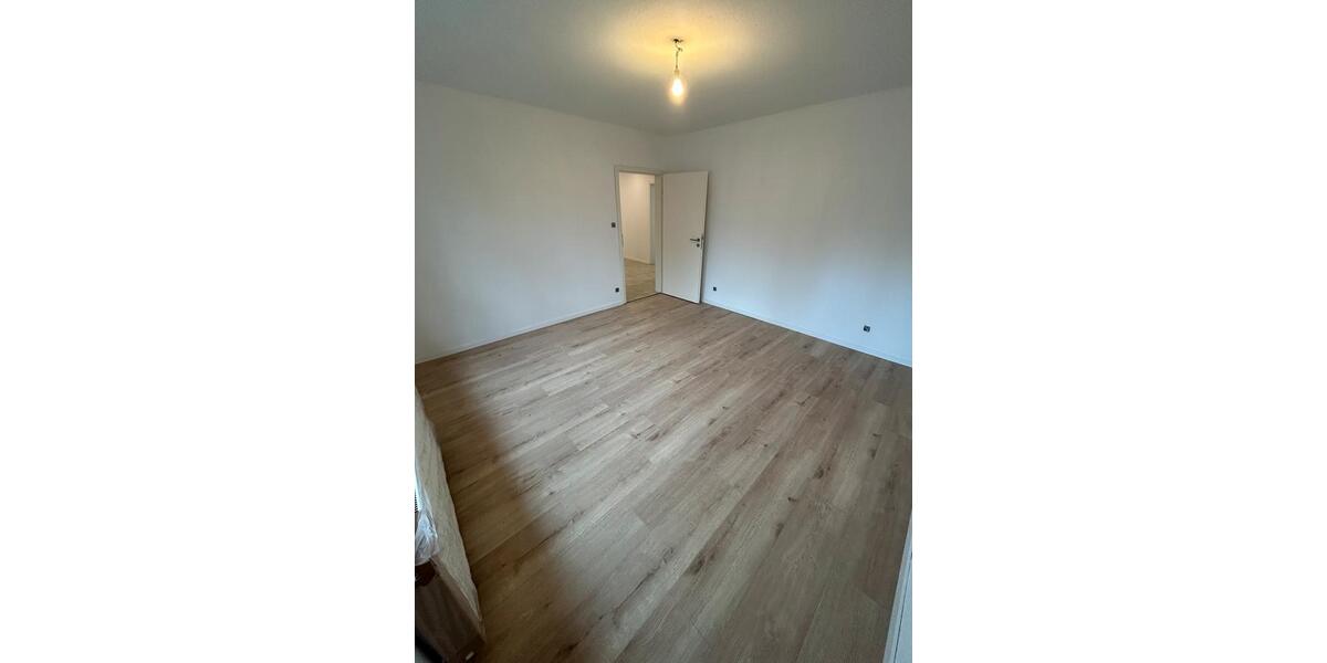 Erdgeschoßwohnung Georgsmarienhütte - 3 Zimmer, 76 m&sup2;, 870&euro; | Angebot:25354417