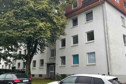 Gemütliche Wohnung mit Einbauküche! 3 zimmer