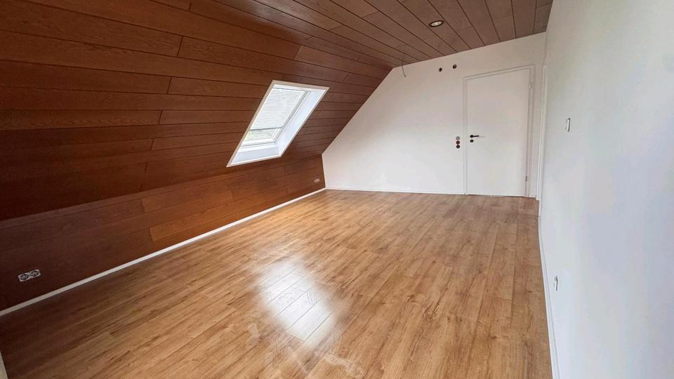 Dachgeschoßwohnung Melle Bruchmühlen - 3 Zimmer, 84 m&sup2;, 950&euro; | Angebot:26671634
