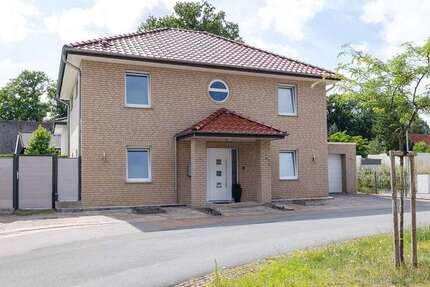 Haus zum Kaufen in Versmold 485.000 € 154.36 m² 5 zimmer