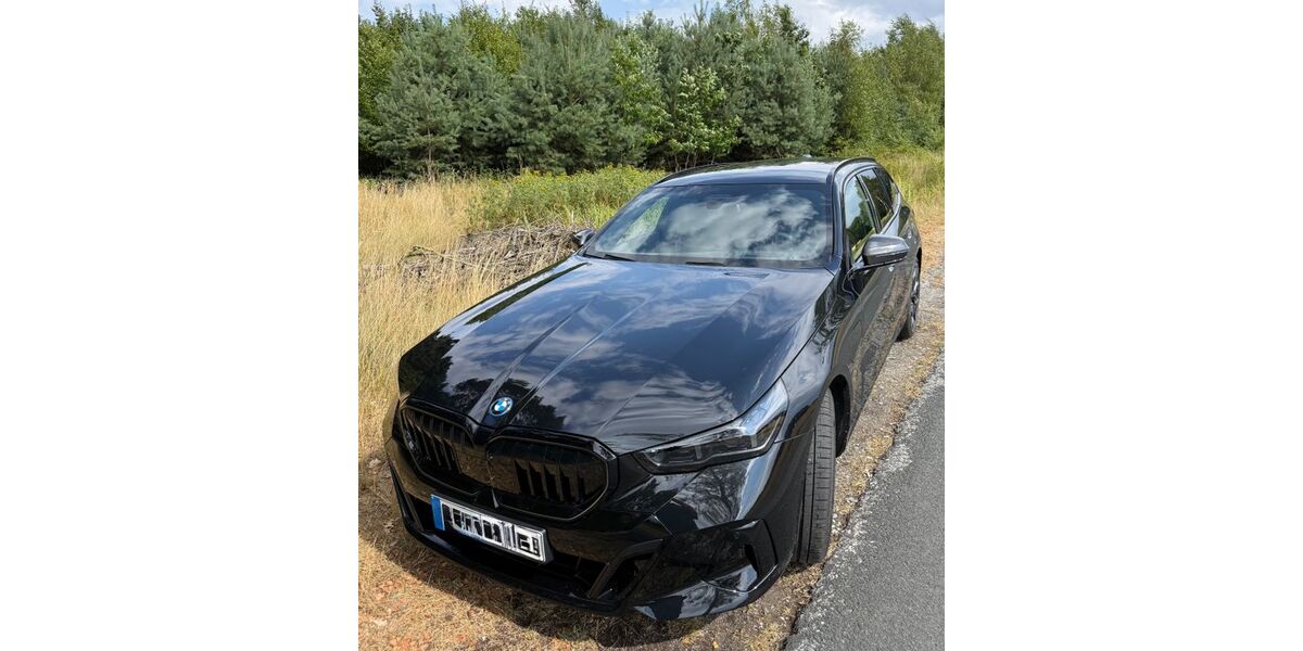 BMW 550 4.000 km 89.888 &euro; Versmold 33775