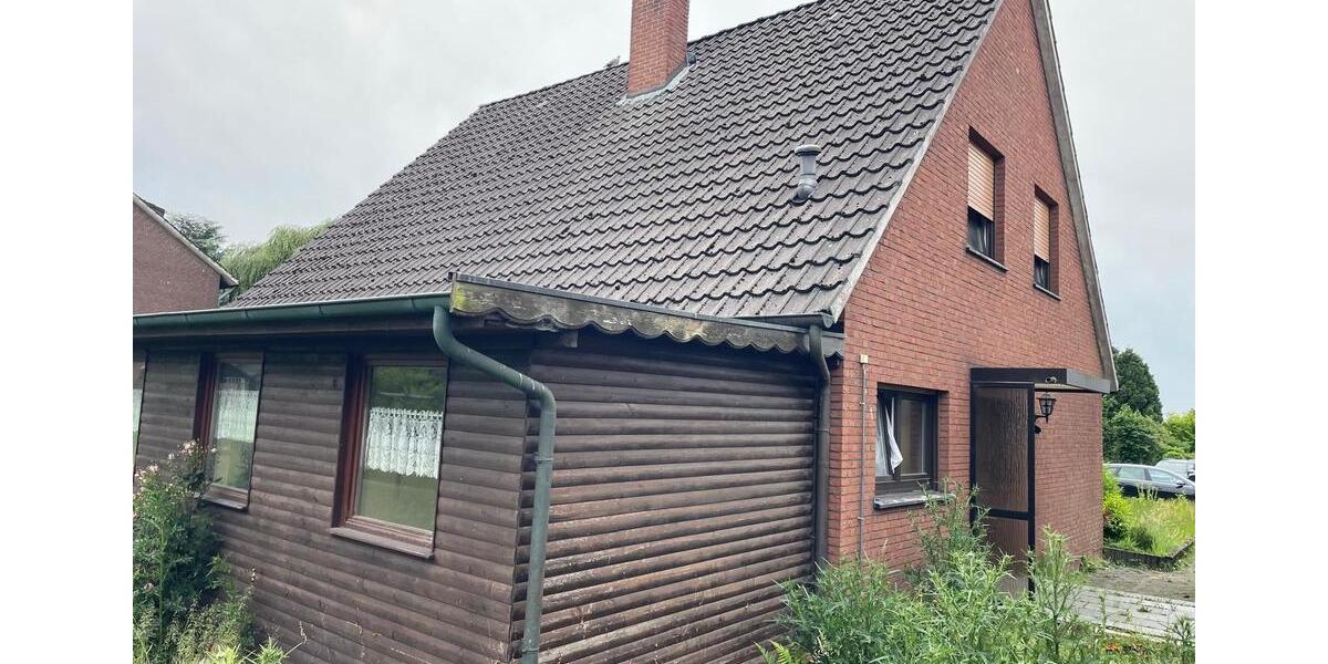 Einfamilienhaus Neuenkirchen - 6 Zimmer, 150 m&sup2;, 125.000&euro; | Angebot:26847532