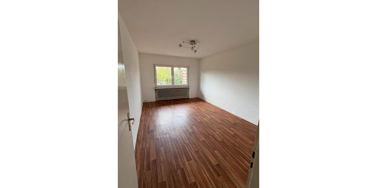 Erdgeschoßwohnung Osnabrück Dodesheide - 3 Zimmer, 63 m&sup2;, 700&euro; | Angebot:26665174