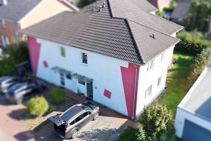 Top gepflegte Doppelhaushälfte mit zwei Einheiten - Investition und Wohnchance in einem zimmer