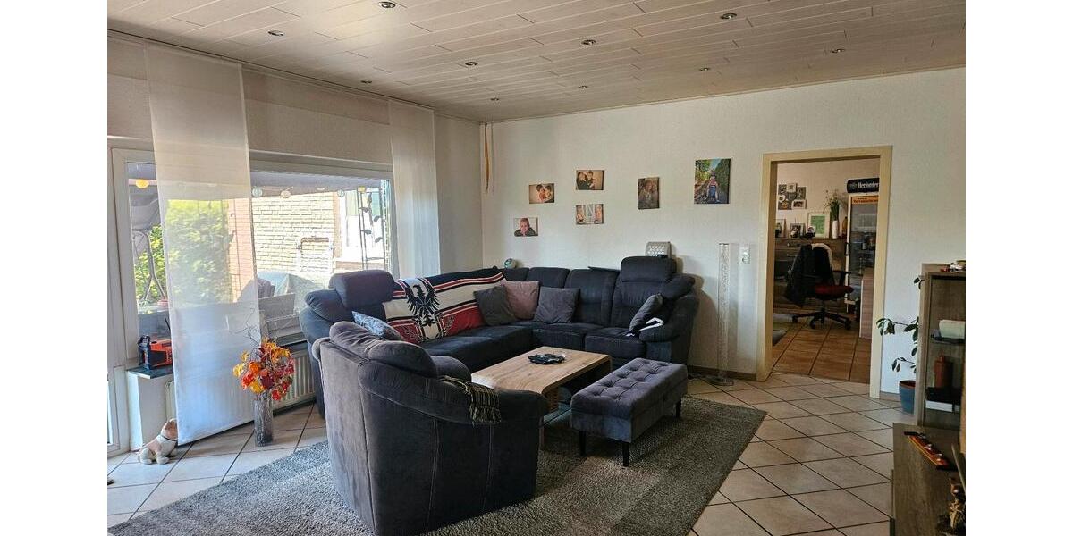 Einfamilienhaus Rödinghausen - 8 Zimmer, 241 m&sup2;, 500.000&euro; | Angebot:26677373