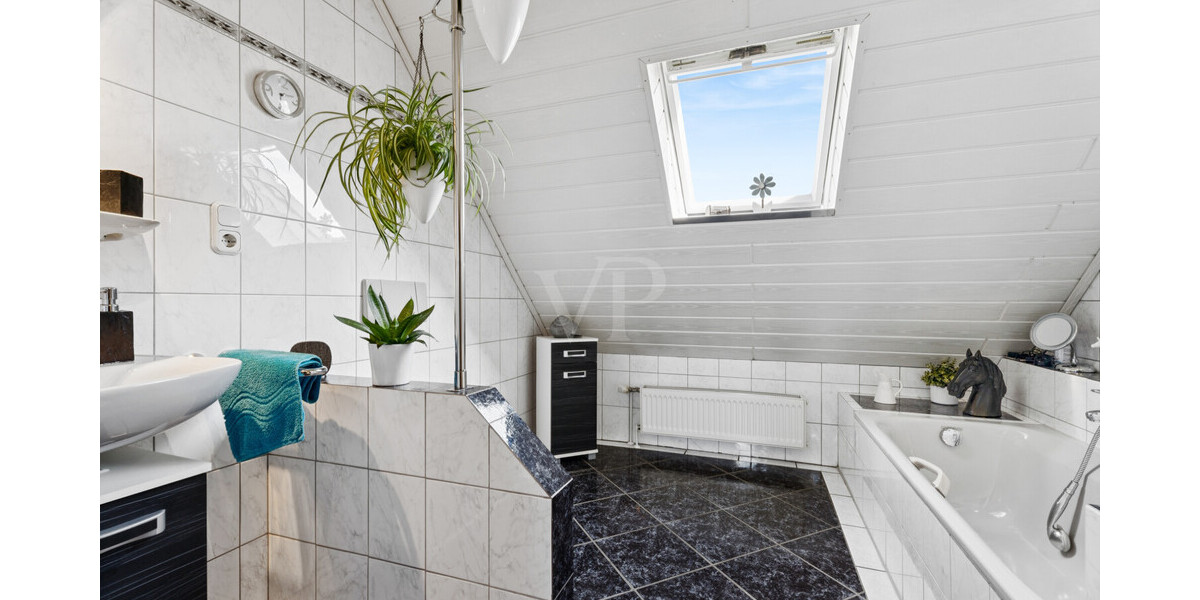 Ein Ort zum Ankommen- vielseitig nutzbarer Resthof mit parkähnlichen Grundstück 10 zimmer