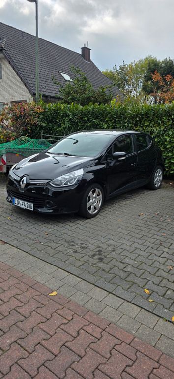 Renault Clio 118.000 km 5.222 € Osnabrück 49088